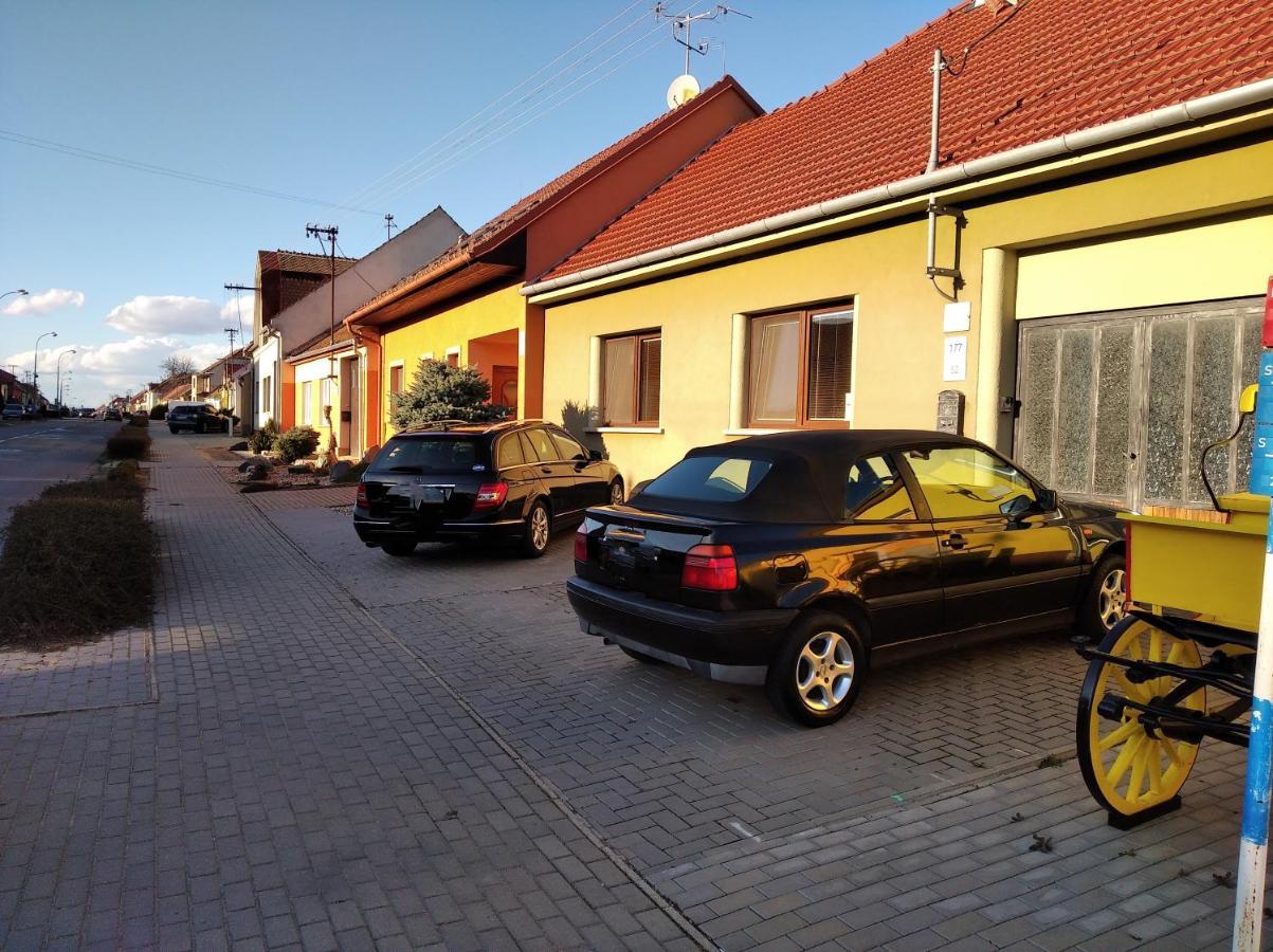 Ubytování u Malinkovičů Břeclav Exteriér fotografie