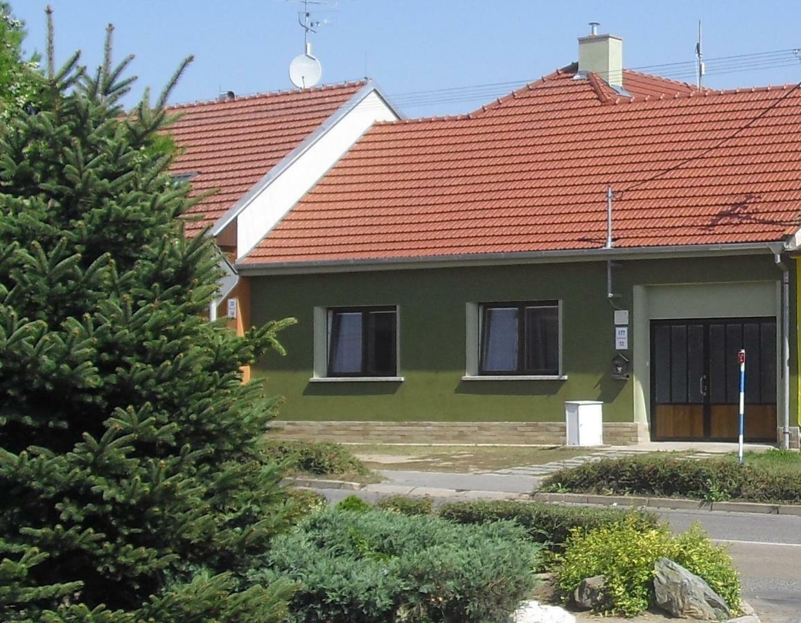 Ubytování u Malinkovičů Břeclav Exteriér fotografie